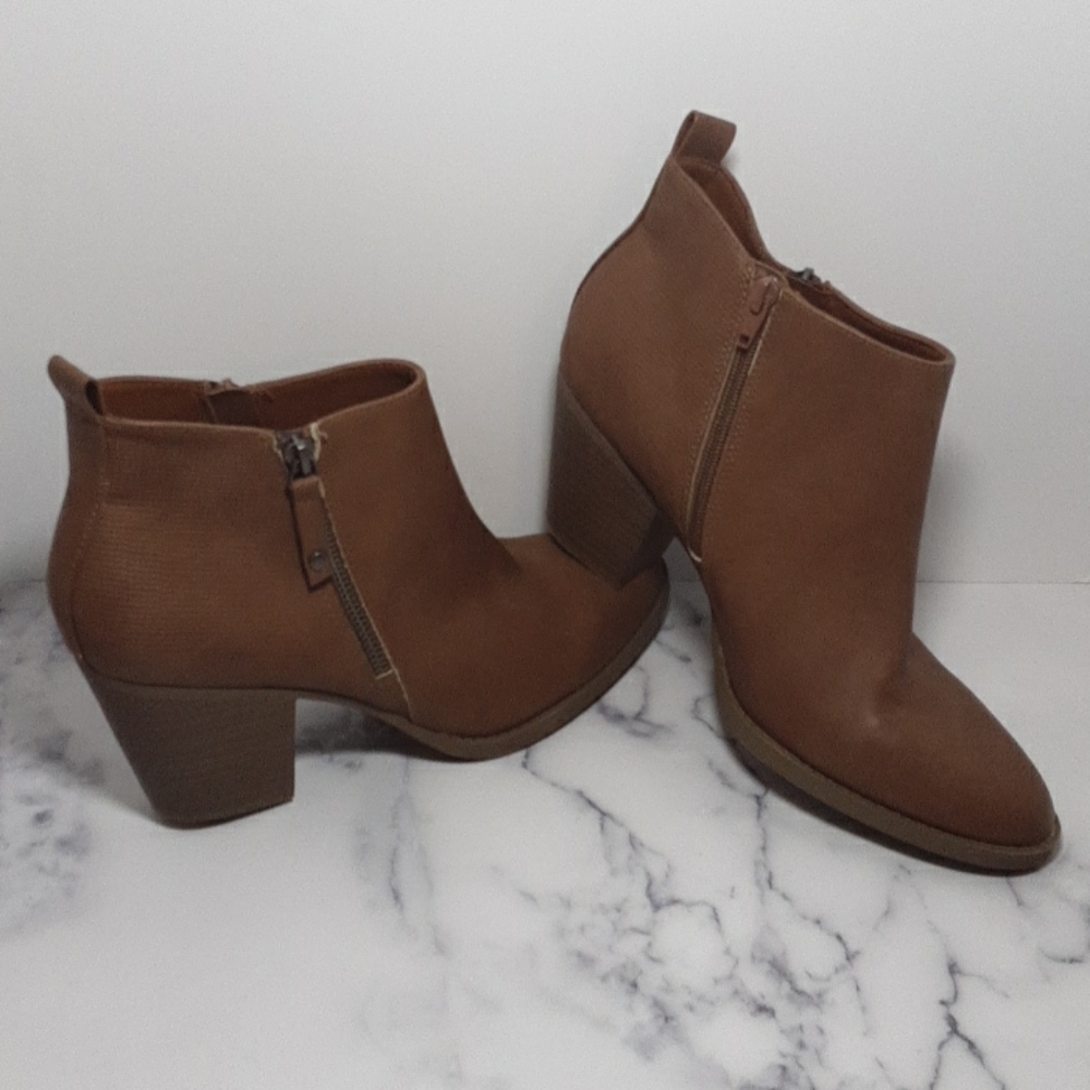 Universal Thread Jameson Double Zip Boots - image 1